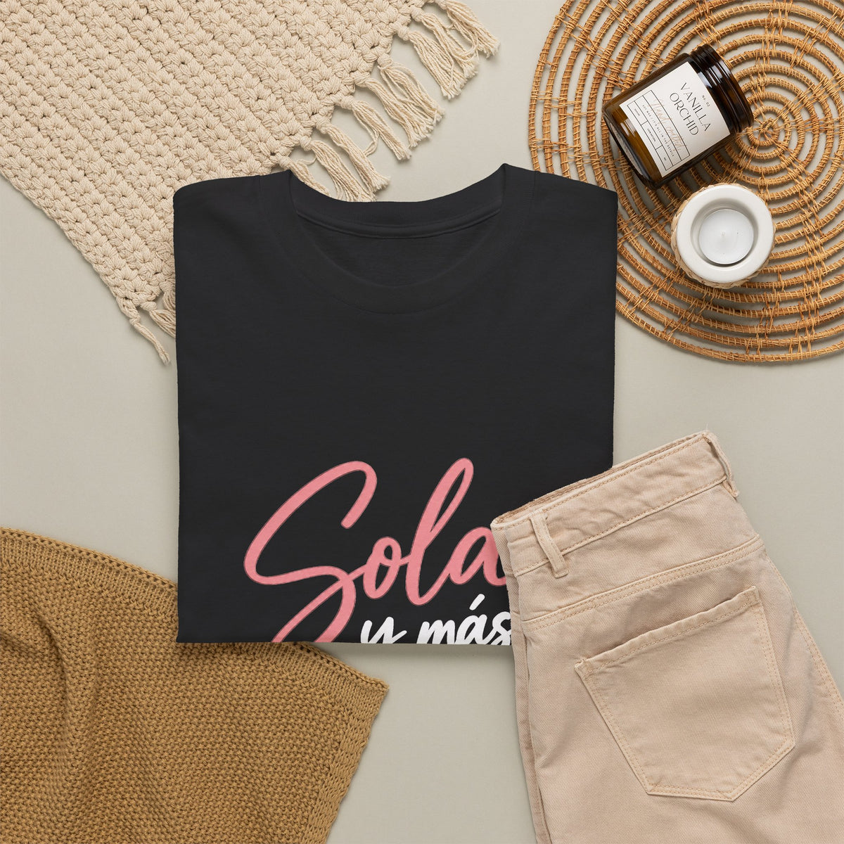Sola Chingona Tee — Floral Black Rose Graphic Women’s Empowerment T‑Shirt